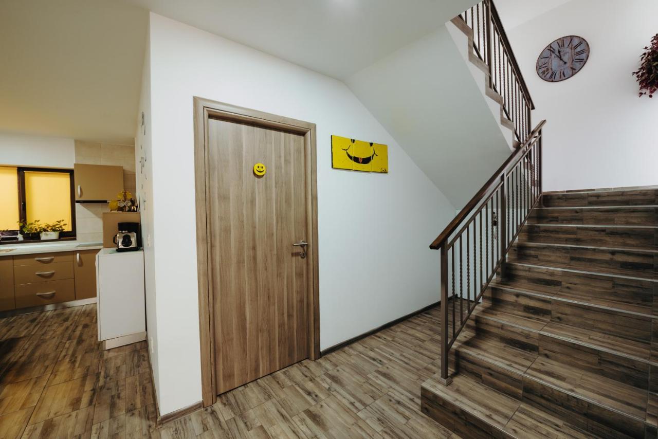 Pensiunea Smiley Турда Екстериор снимка